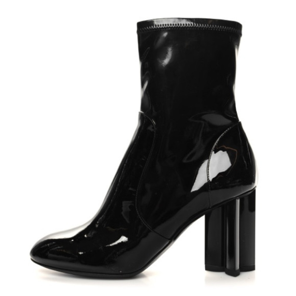 SOLD Authentic Louis Vuitton Silhouette Ankle Boots